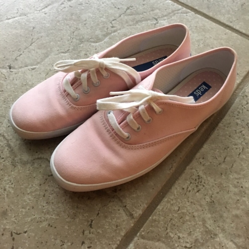 Brand new Pink Keds